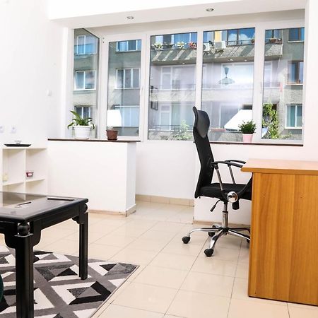 Krichim Apartments,Three-Bedroom, Large Apartment, Top Center София Экстерьер фото