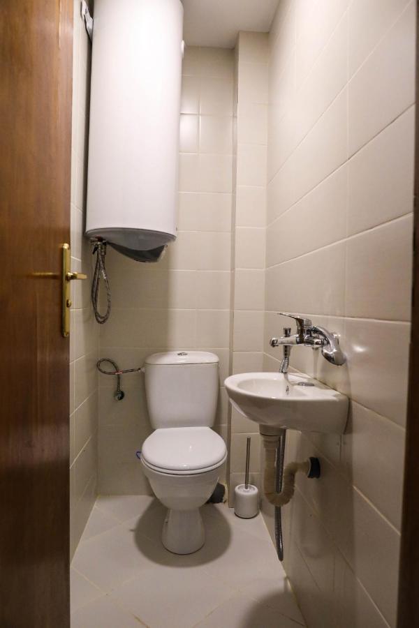 Krichim Apartments,Three-Bedroom, Large Apartment, Top Center София Экстерьер фото