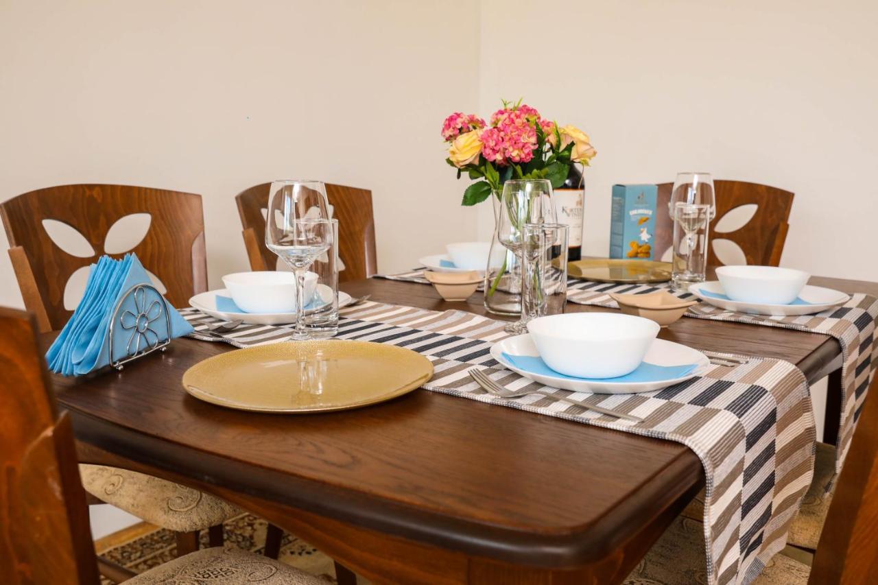 Krichim Apartments,Three-Bedroom, Large Apartment, Top Center София Экстерьер фото